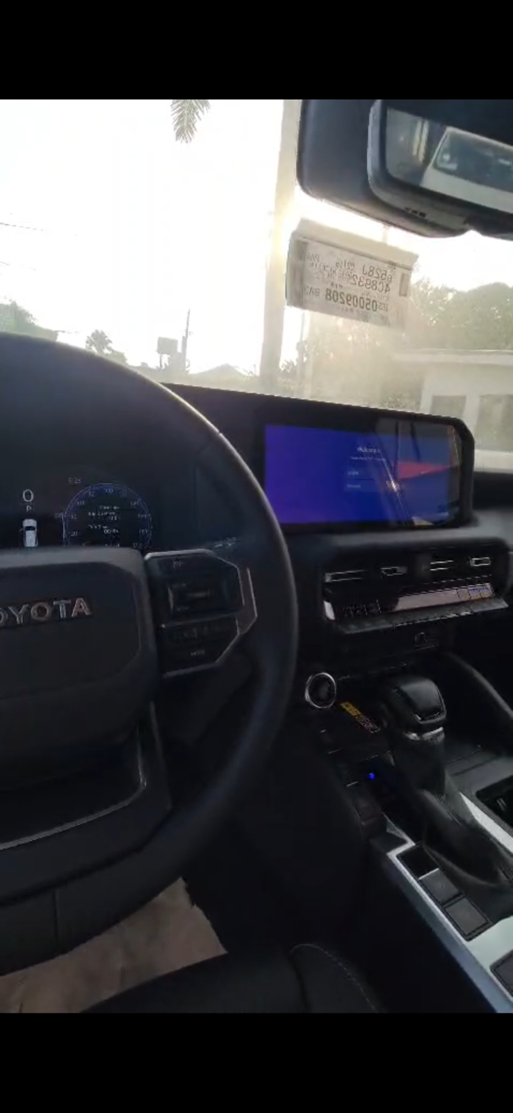 Black interior - view 3